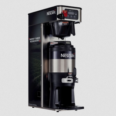 Cafetera profesional NESCAFÉ® Boxha con acabado en acero inoxidable y controles digitales.